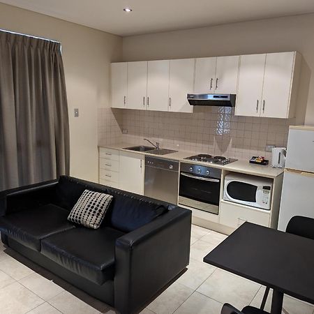 Mawson Lakes Hotel Adelaide Exterior foto
