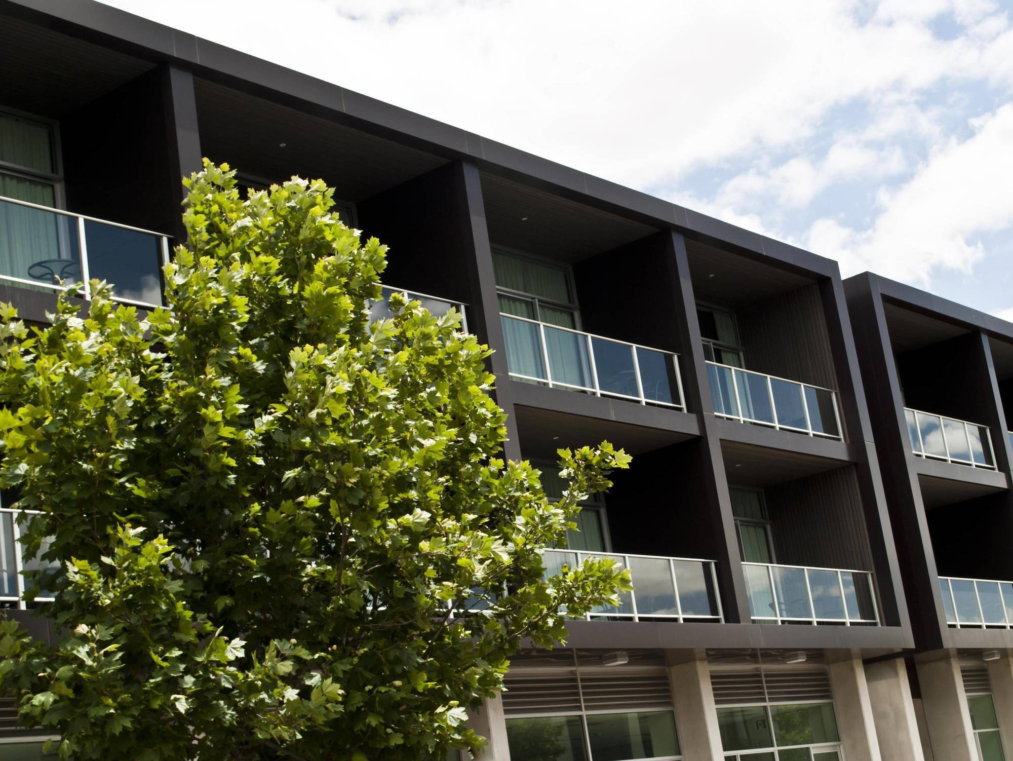 Mawson Lakes Hotel Adelaide Exterior foto