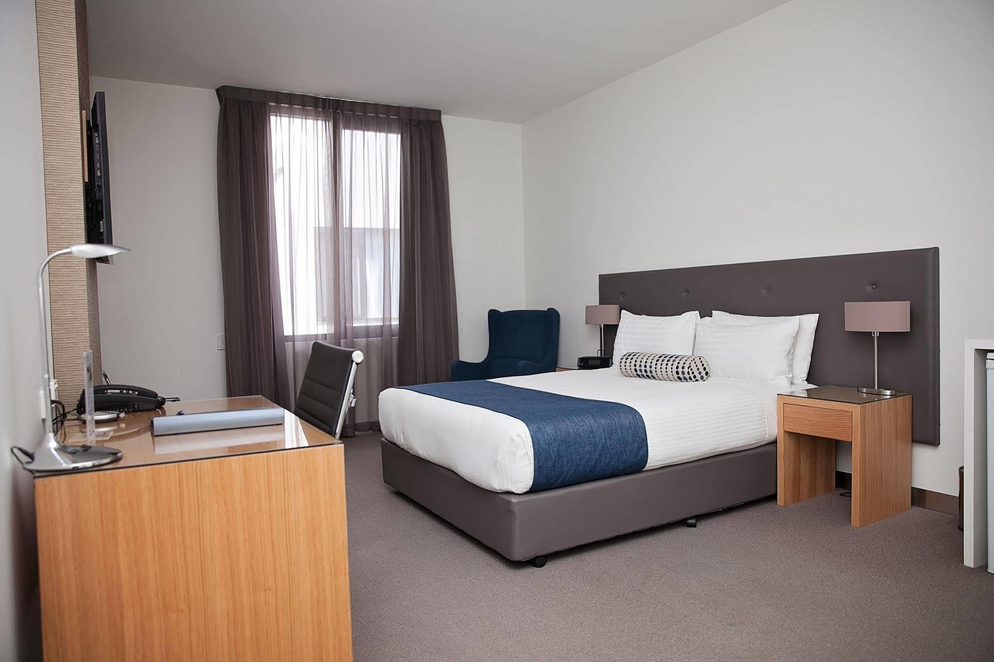 Mawson Lakes Hotel Adelaide Exterior foto