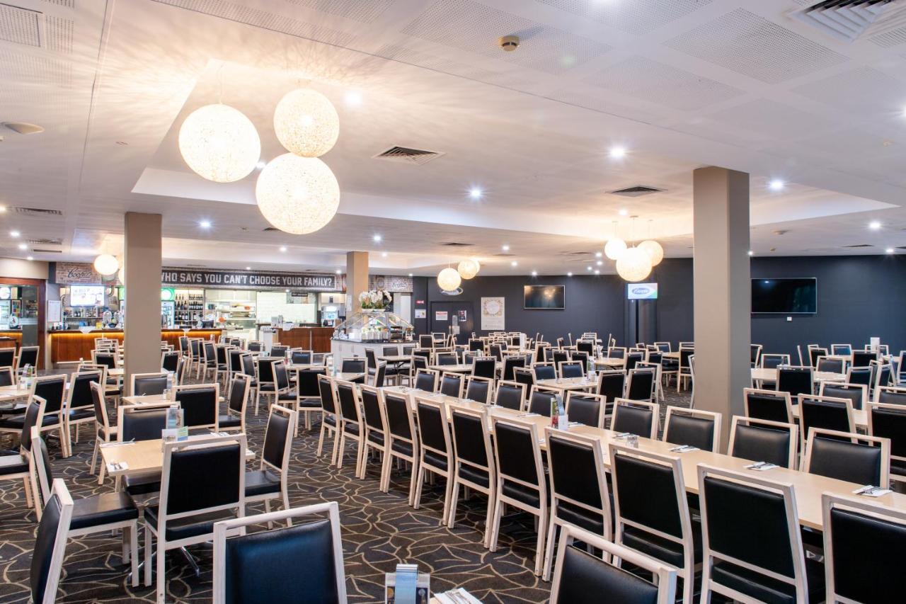 Mawson Lakes Hotel Adelaide Exterior foto