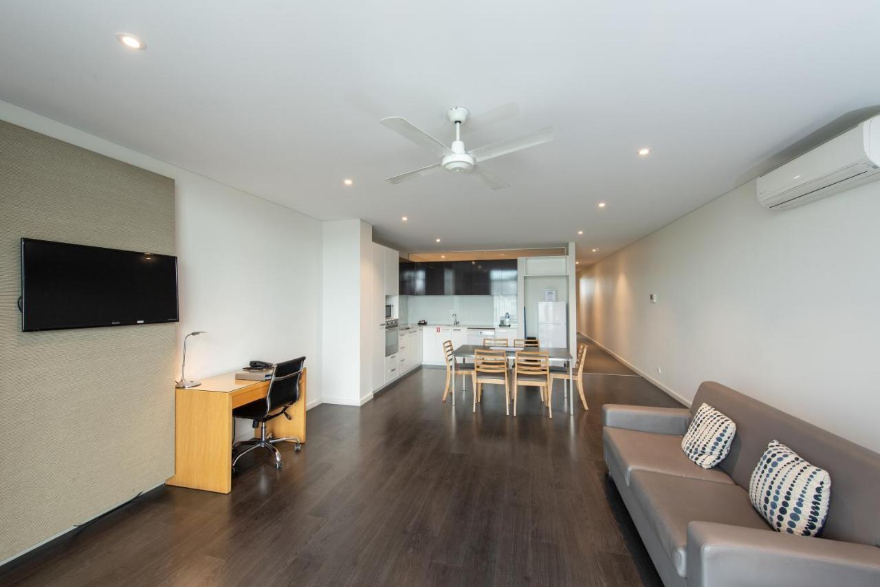 Mawson Lakes Hotel Adelaide Exterior foto
