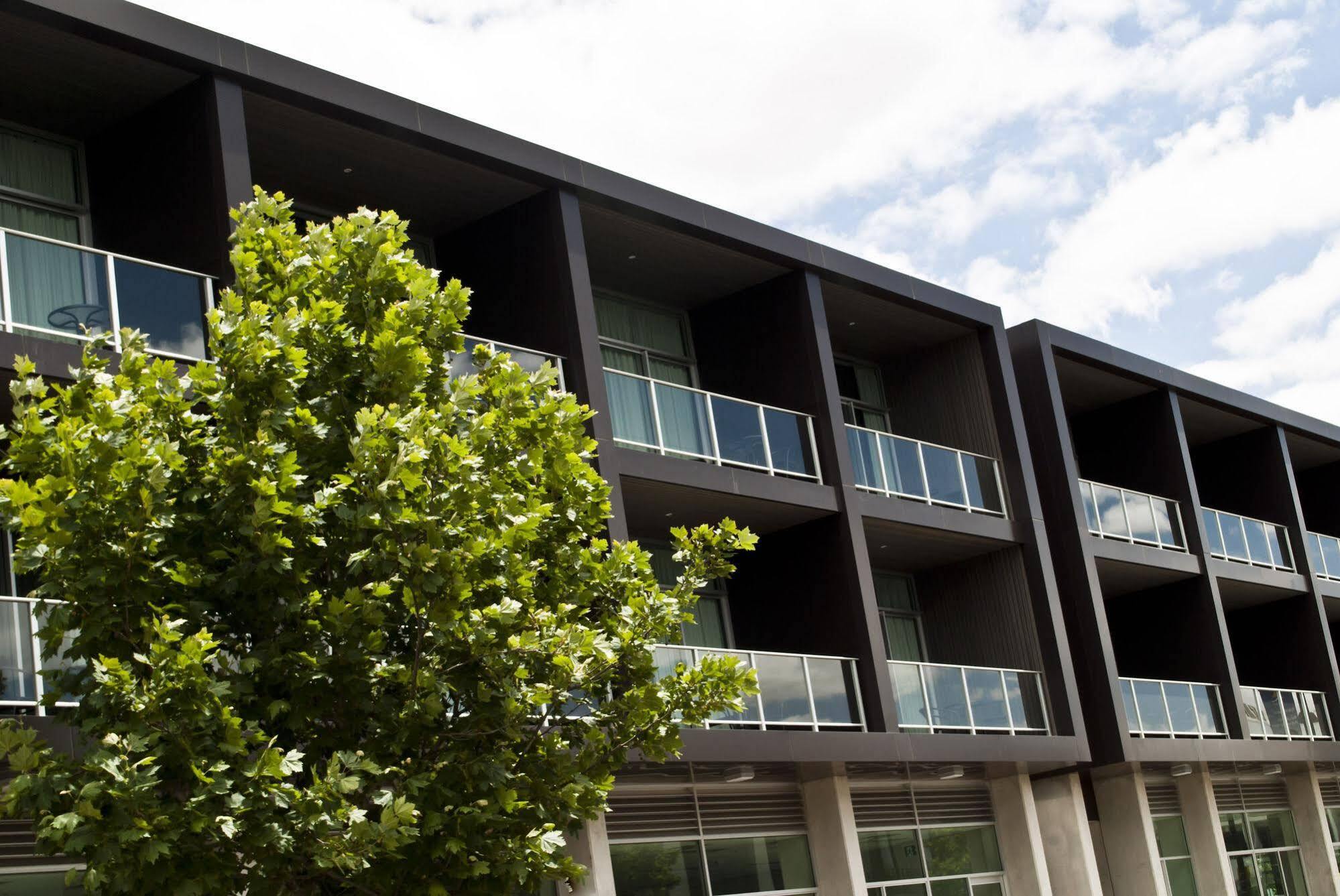 Mawson Lakes Hotel Adelaide Exterior foto